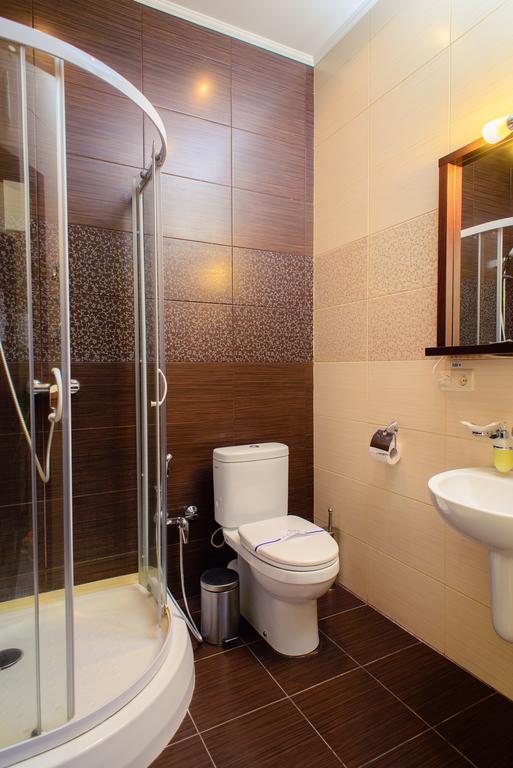 Petrovskyi Brovar Brovary Habitación foto