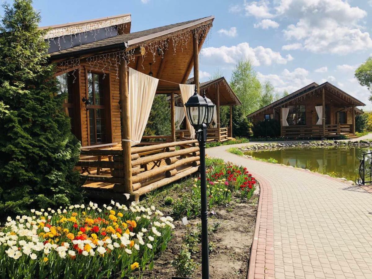 Petrovskyi Brovar Brovary Exterior foto